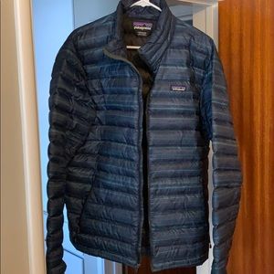 Patagonia - Men’s Down Sweater Jacket - Size L